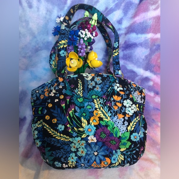 Vera Bradley Tote - Picture 1 of 15